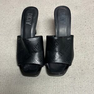 DKNY Women's Square Toe Open Heeled Sandal